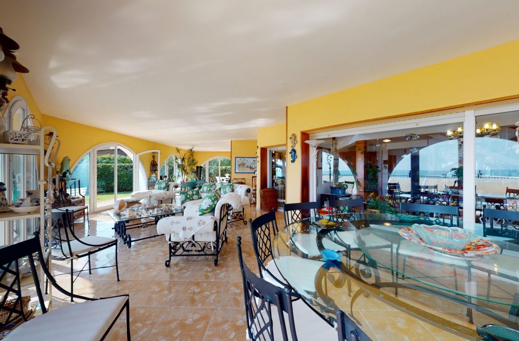 Вторичное жилье - Casa или Chalet Independiente - Orihuela Costa