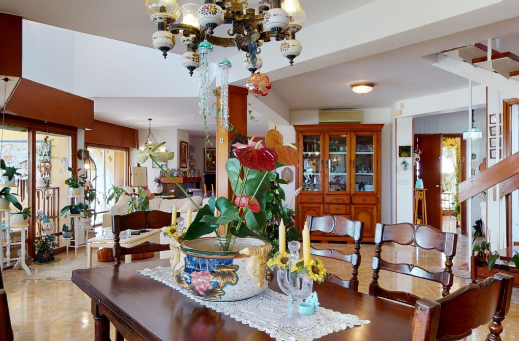 Вторичное жилье - Casa или Chalet Independiente - Orihuela Costa