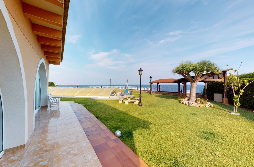 Вторичное жилье - Casa или Chalet Independiente - Orihuela Costa