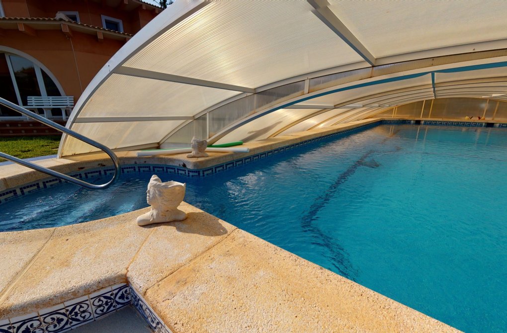 Вторичное жилье - Casa или Chalet Independiente - Orihuela Costa