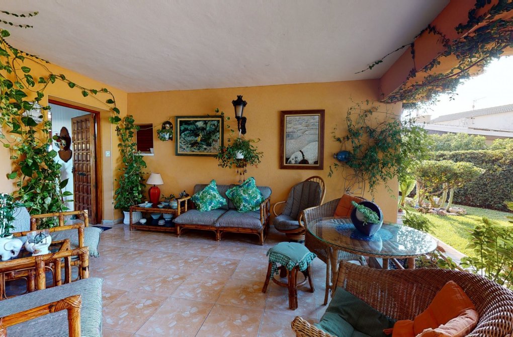 Вторичное жилье - Casa или Chalet Independiente - Orihuela Costa