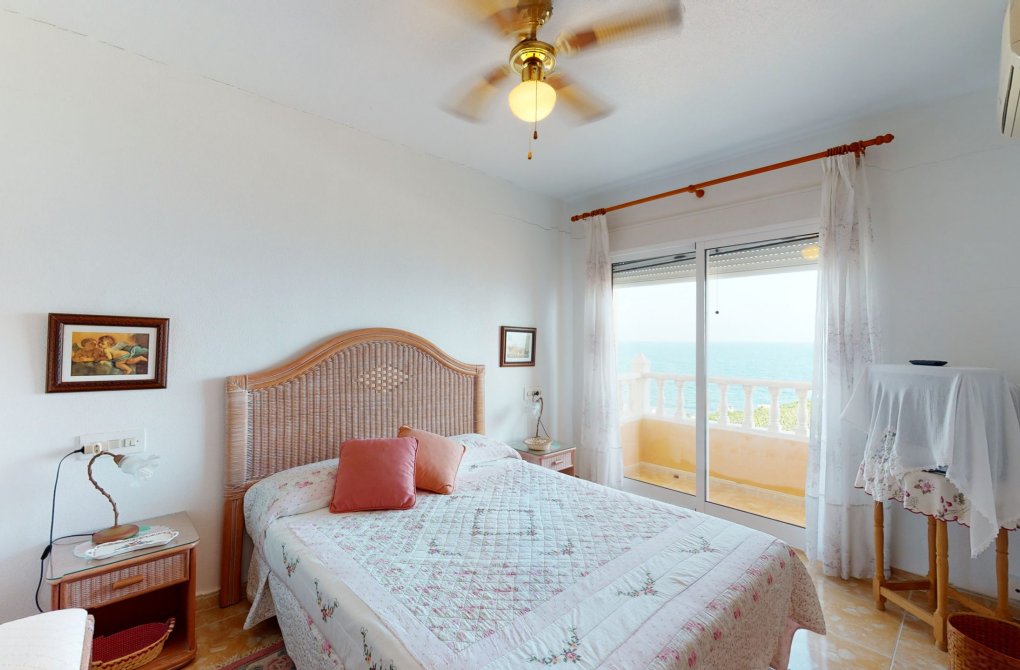 Вторичное жилье - Casa или Chalet Independiente - Orihuela Costa