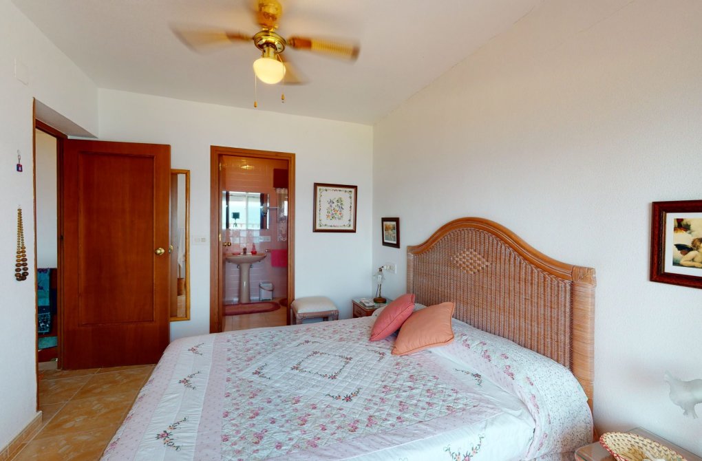 Вторичное жилье - Casa или Chalet Independiente - Orihuela Costa