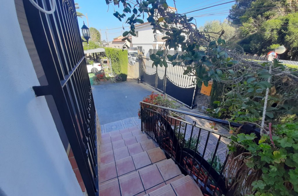 Вторичное жилье - Финка - Orihuela