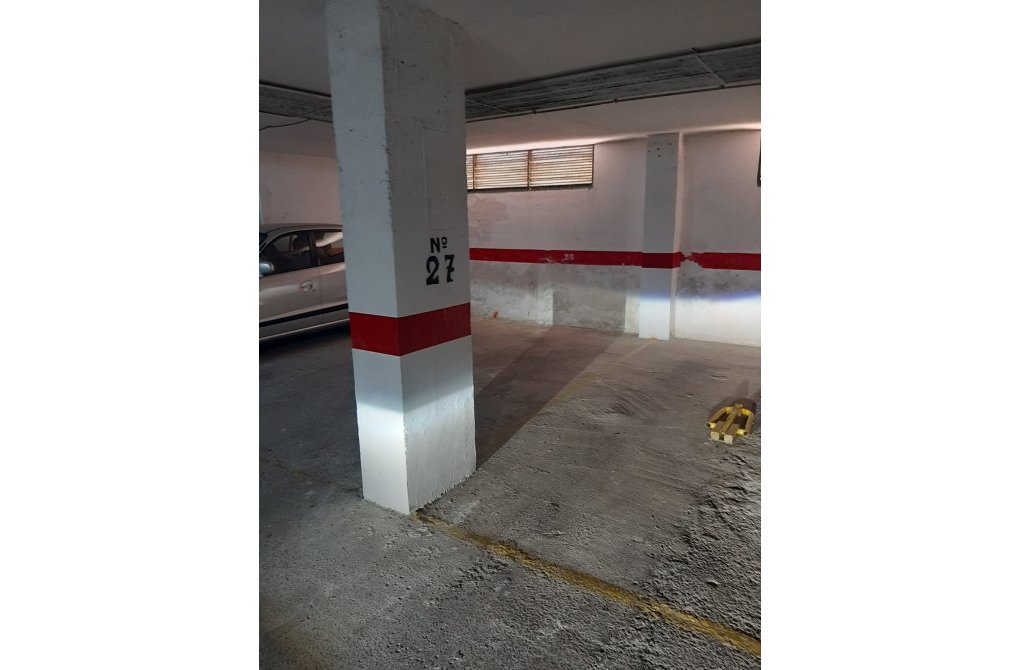 Resale - Garaje - Torrevieja - torrevieja