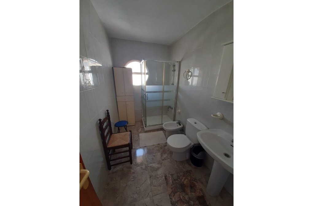 Вторичное жилье - адосадо - Torrevieja - torrevieja