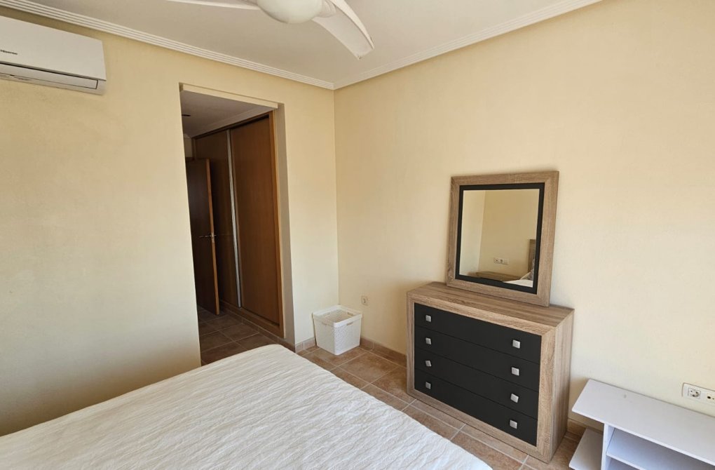 Resale - Apartment - Torrevieja - torrevieja