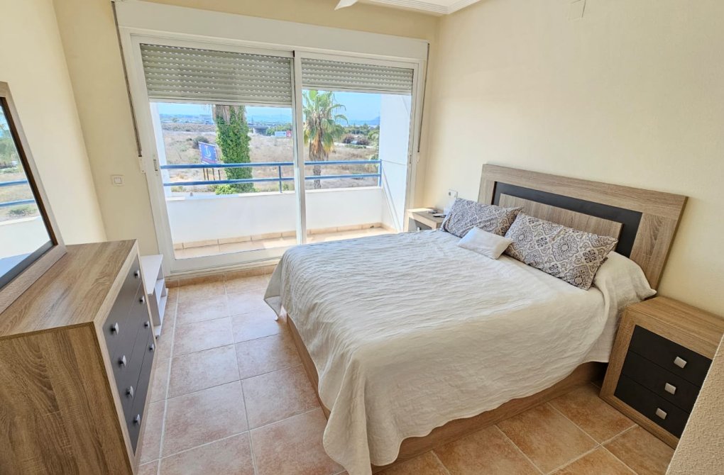 Resale - Apartment - Torrevieja - torrevieja