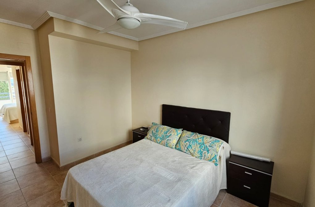 Resale - Apartment - Torrevieja - torrevieja