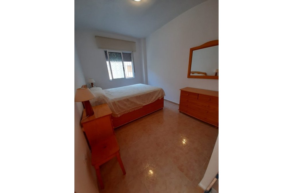 Вторичное жилье - Апартаменты - Torrevieja - torrevieja