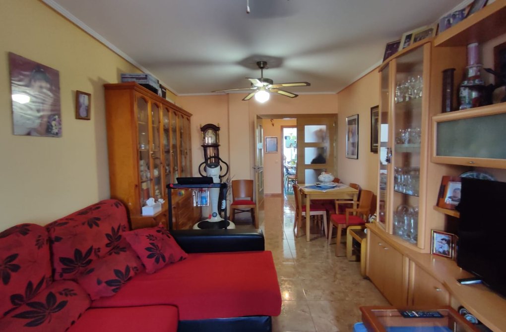 Resale - Apartamento - La Manga