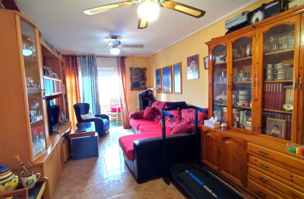 Resale - Apartamento - La Manga
