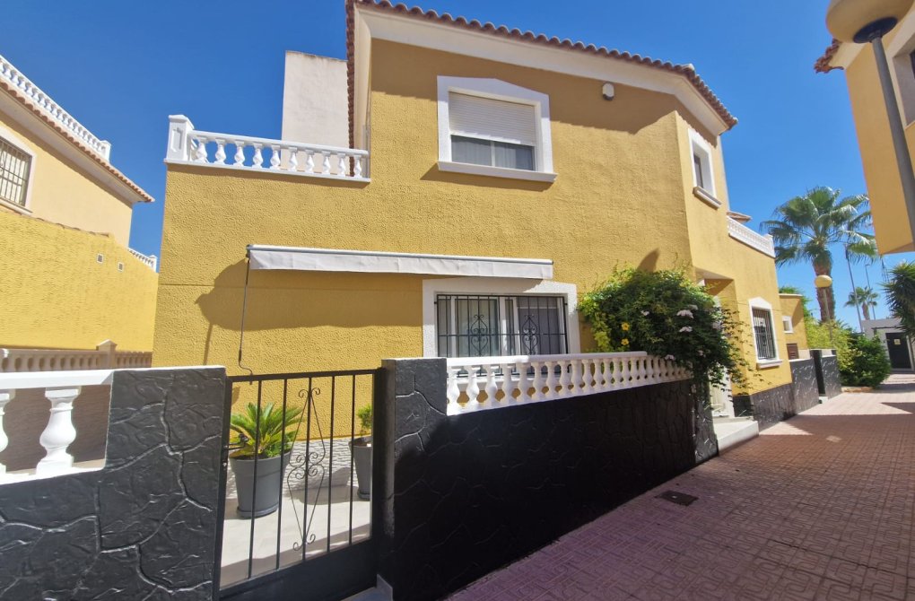 Reventa - Dúplex - Orihuela Costa