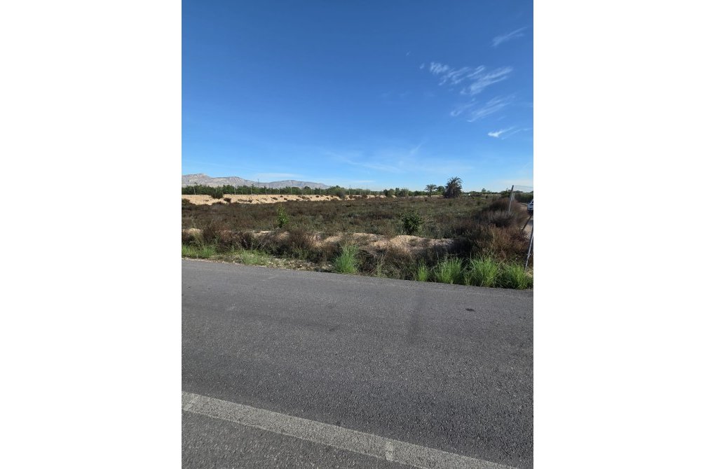 Resale - Casa - Albatera