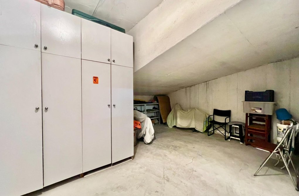 Resale - Apartment - Torrevieja - Habaneras