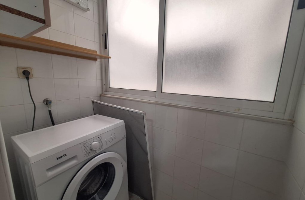  - Apartament - Torrevieja - Centro