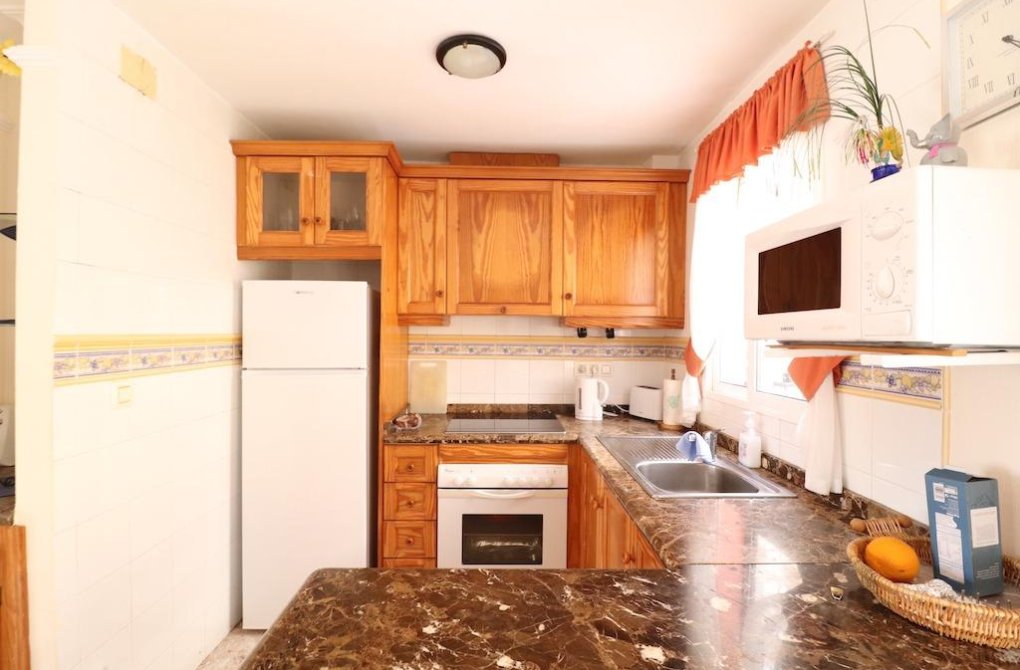 Resale - semi-detached house - Orihuela Costa - La Zenia