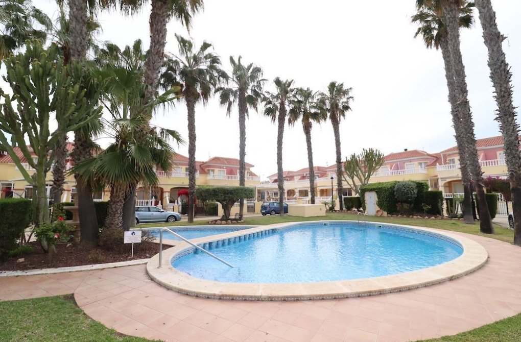 Resale - semi-detached house - Orihuela Costa - La Zenia