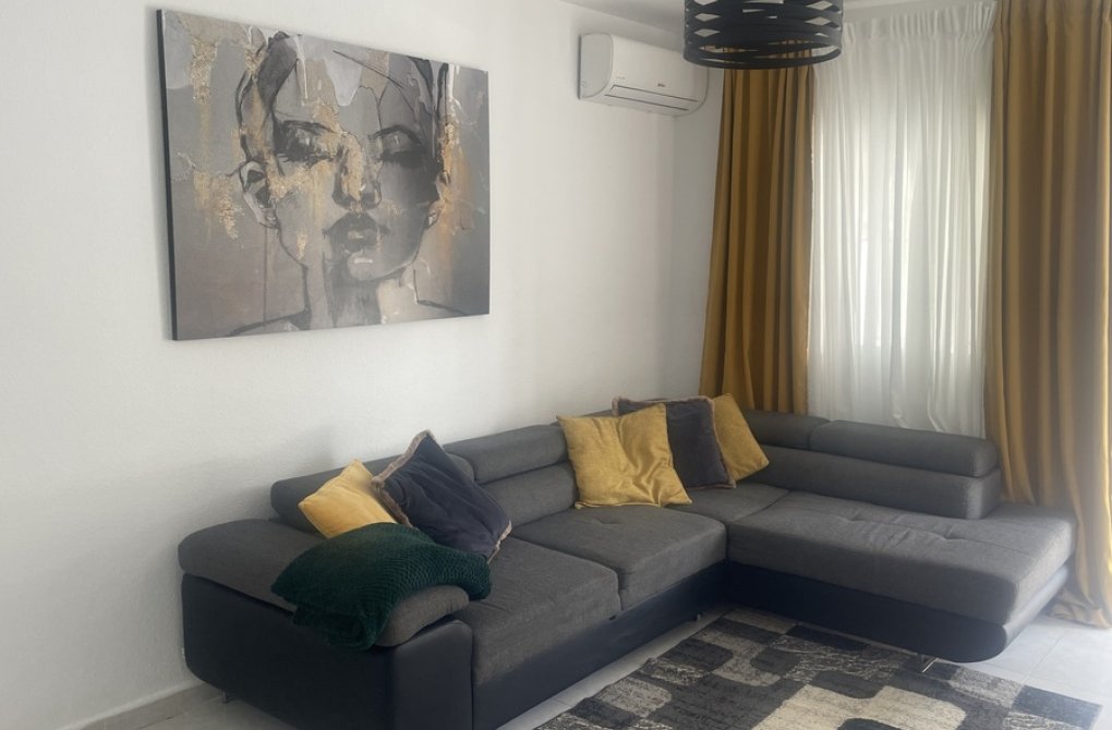 Reventa - Apartamento - La Florida