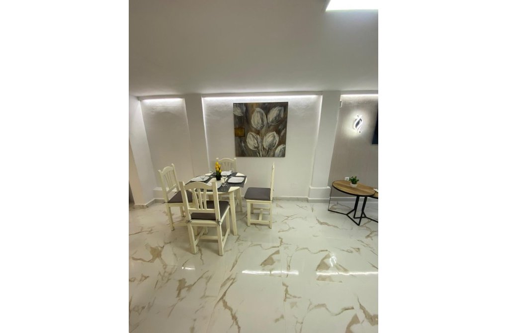 Resale - Bungalow - Torrevieja - La Mata