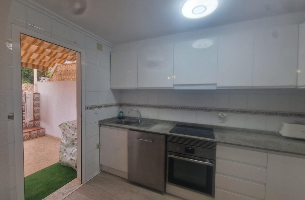 Resale - Bungalow - Torrevieja - La Mata