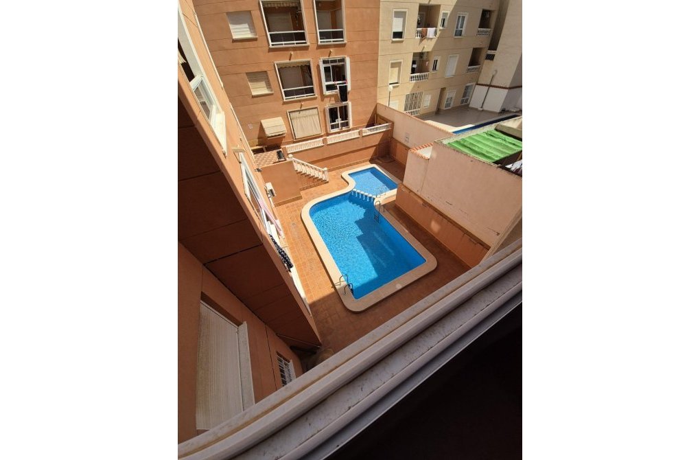  - Apartament - Torrevieja - Centro