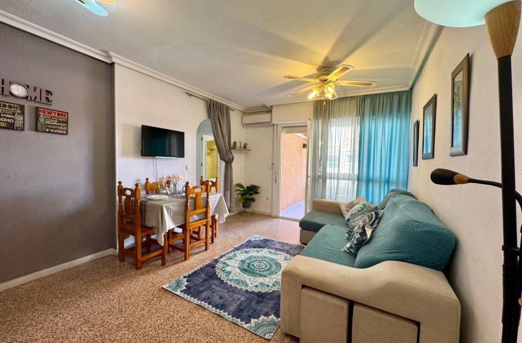 Resale - Apartment - Torrevieja - Curva del Palangre