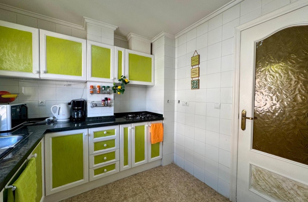 Resale - Apartment - Torrevieja - Curva del Palangre