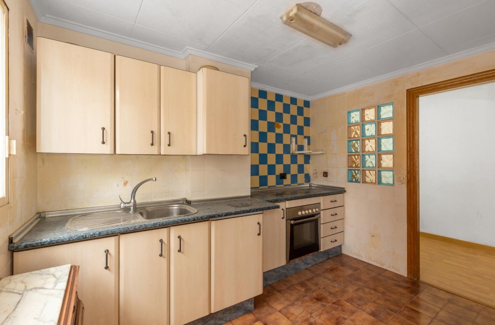 Resale - Apartment - Torrevieja - Habaneras