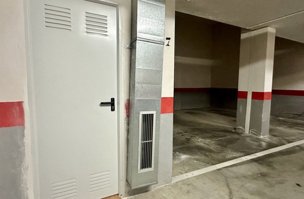 Resale - Apartment - Mil Palmeras