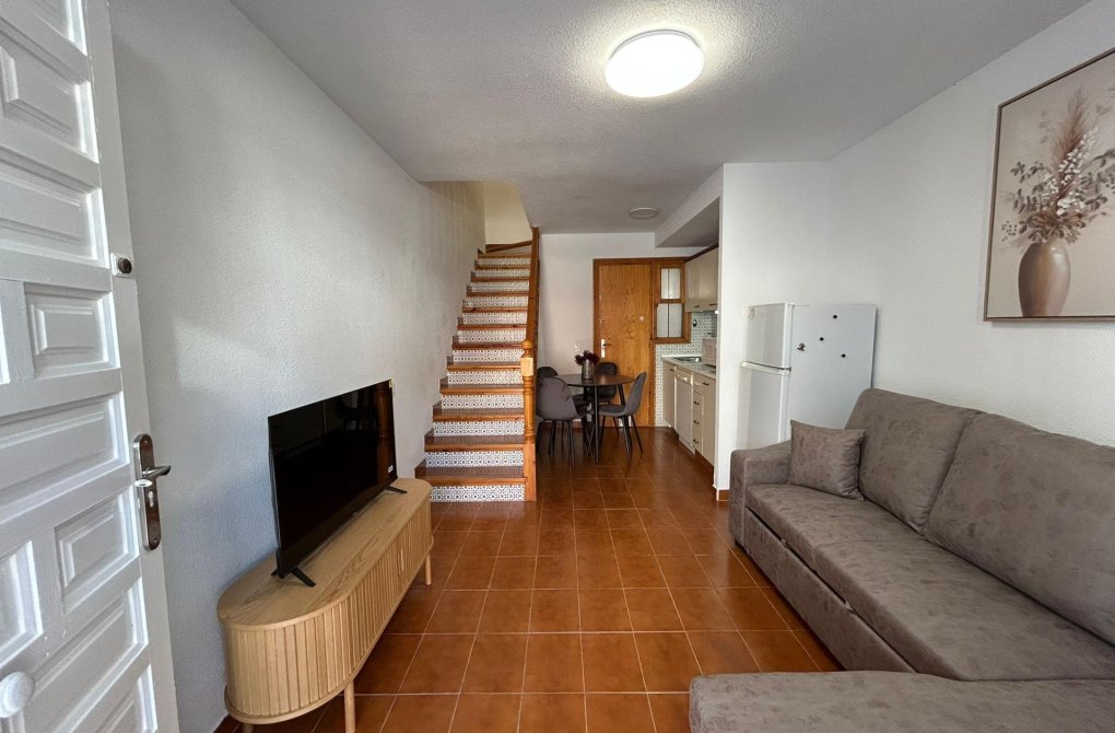 Resale - Bungalow - Torrevieja - La Siesta - El Salado - Torreta