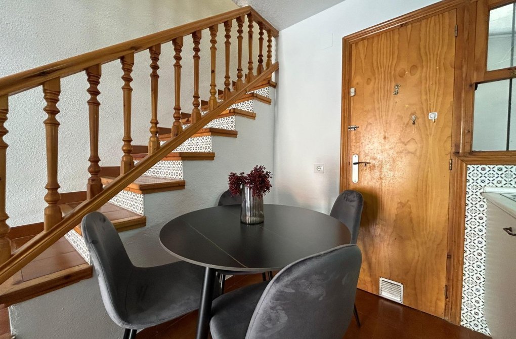 Resale - Bungalow - Torrevieja - La Siesta - El Salado - Torreta