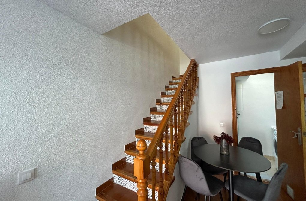 Resale - Bungalow - Torrevieja - La Siesta - El Salado - Torreta