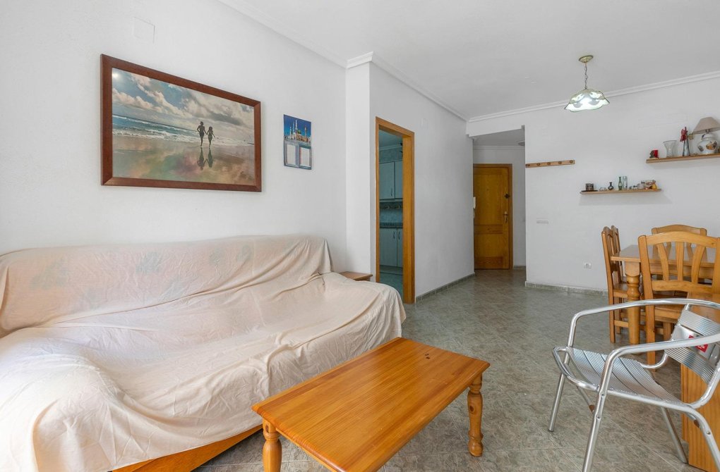 Resale - Apartment - Torrevieja - La Mata