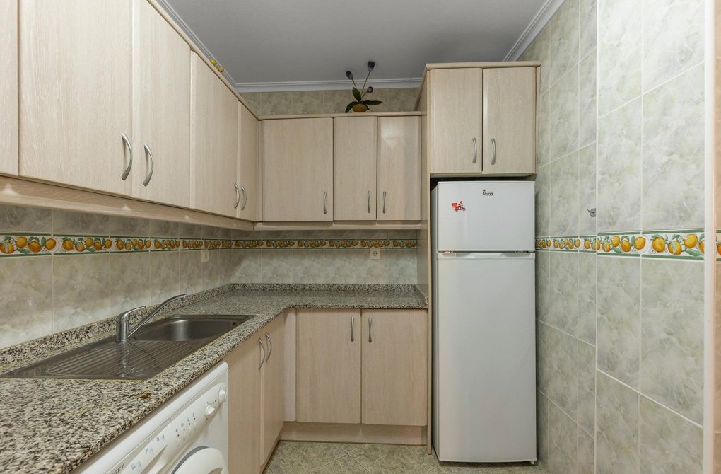 Resale - Apartment - Torrevieja - La Mata