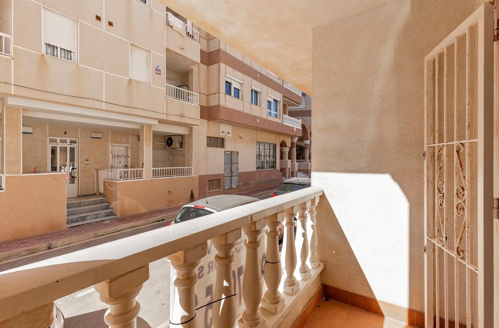 Resale - Apartment - Torrevieja - La Mata