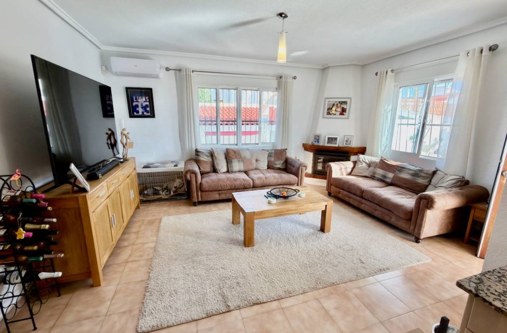 Resale - Villa - Ciudad Quesada