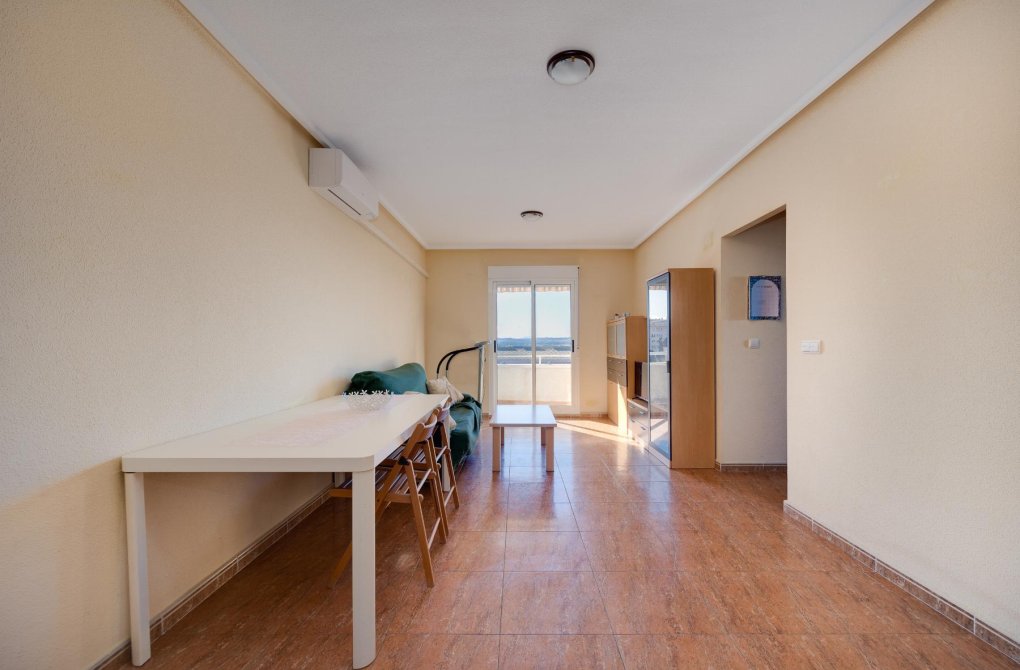Resale - Apartamento - Torrevieja - Parque de las Naciones