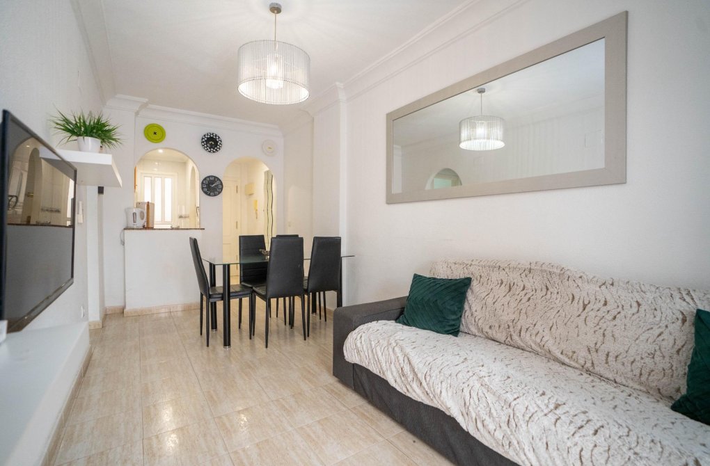 Reventa - Planta baja - Torrevieja - Playa del cura