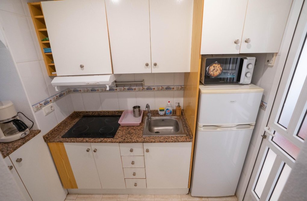 Reventa - Planta baja - Torrevieja - Playa del cura