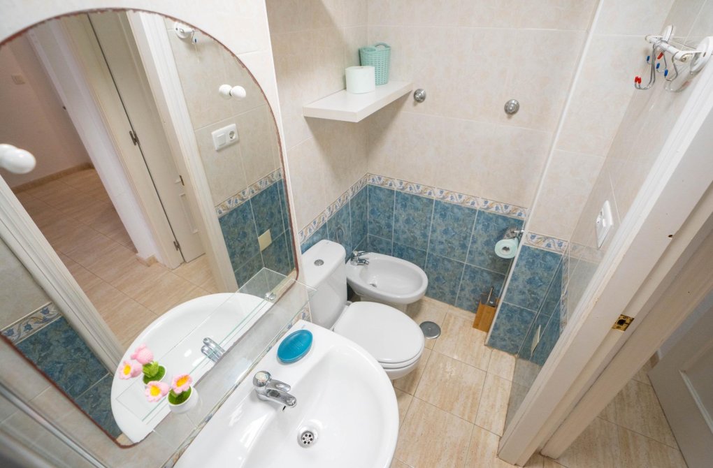 Reventa - Planta baja - Torrevieja - Playa del cura