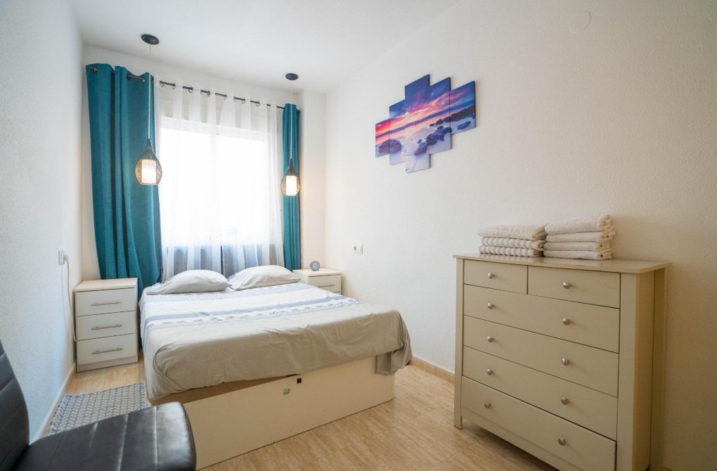 Reventa - Planta baja - Torrevieja - Playa del cura