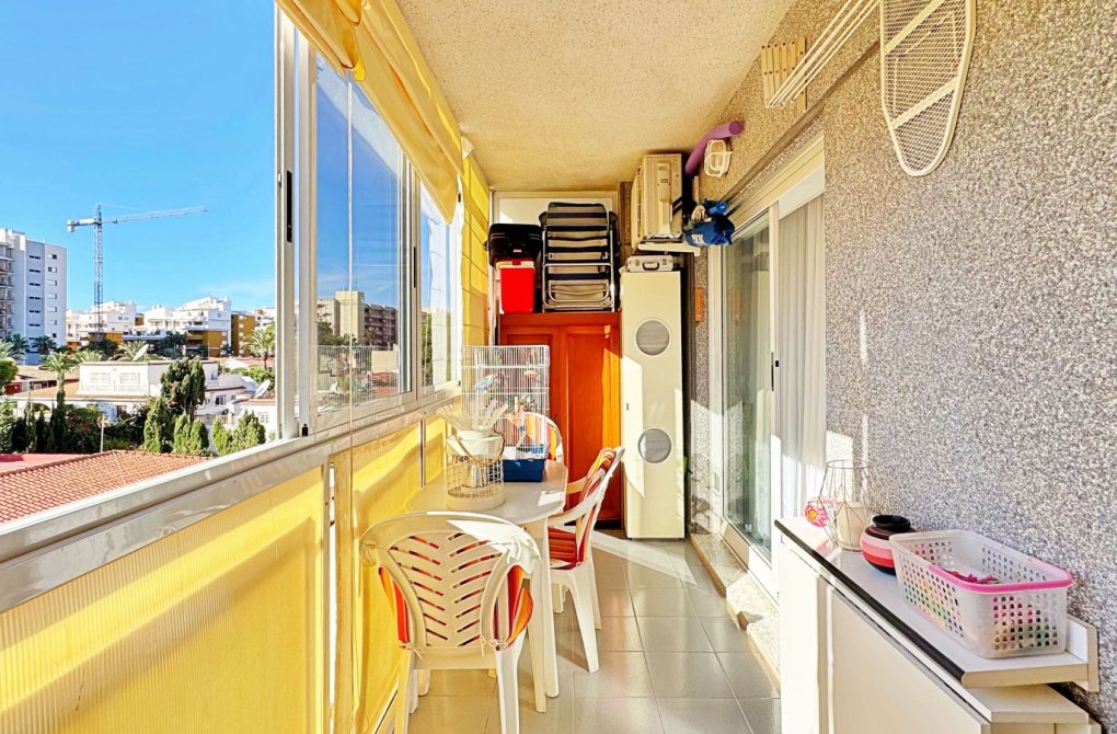 Resale - Apartment - Torrevieja - Rocio del Mar