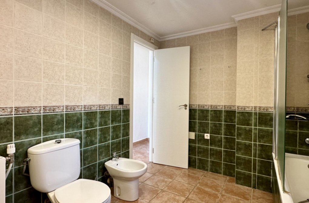 Resale - Detached Villa - Orihuela Costa - Villamartín