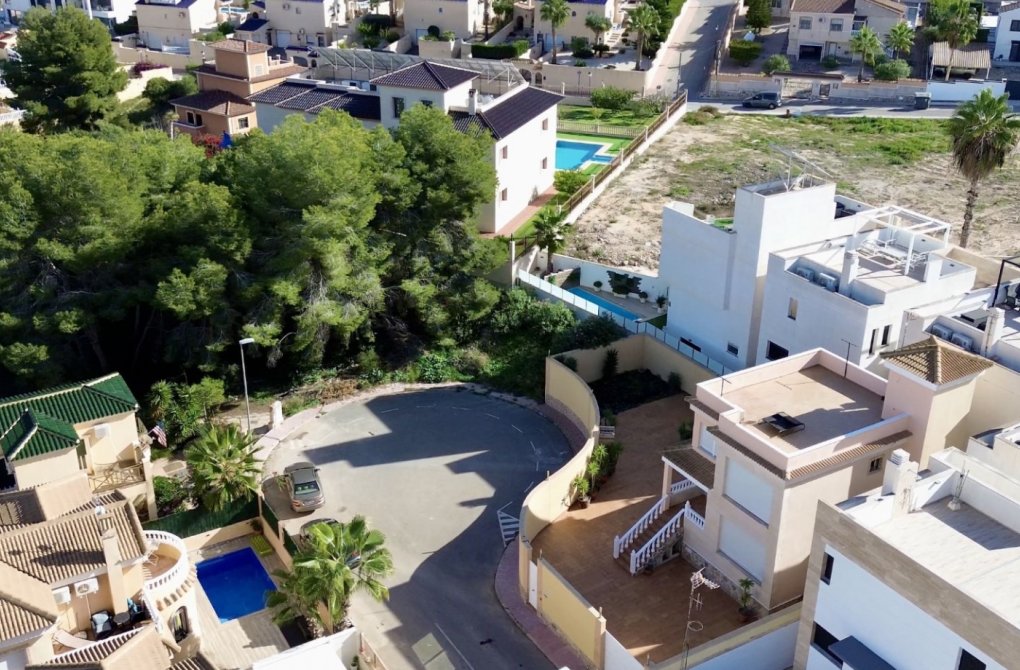 Resale - Detached Villa - Orihuela Costa - Villamartín