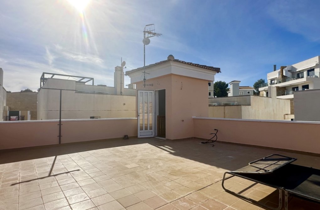 Resale - Detached Villa - Orihuela Costa - Villamartín