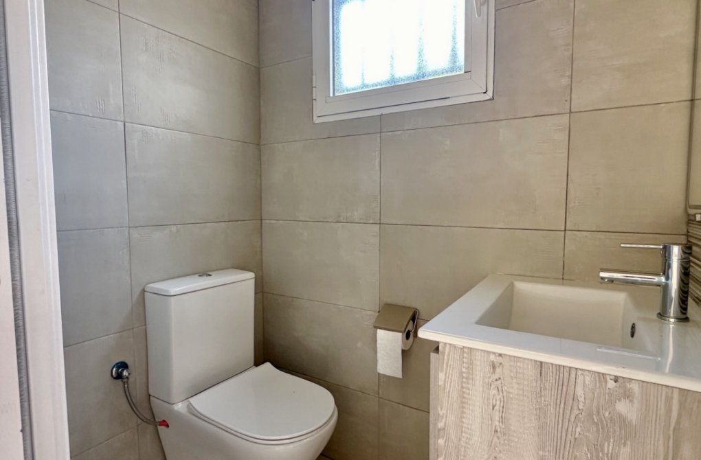 Resale - Detached Villa - Orihuela Costa - Villamartín