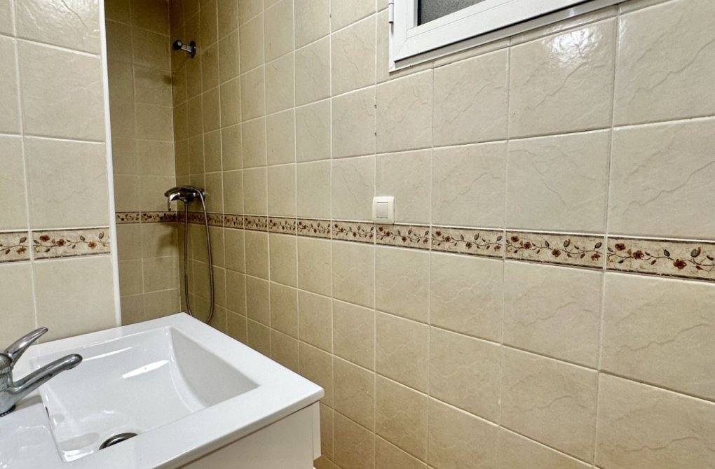 Resale - Detached Villa - Orihuela Costa - Villamartín