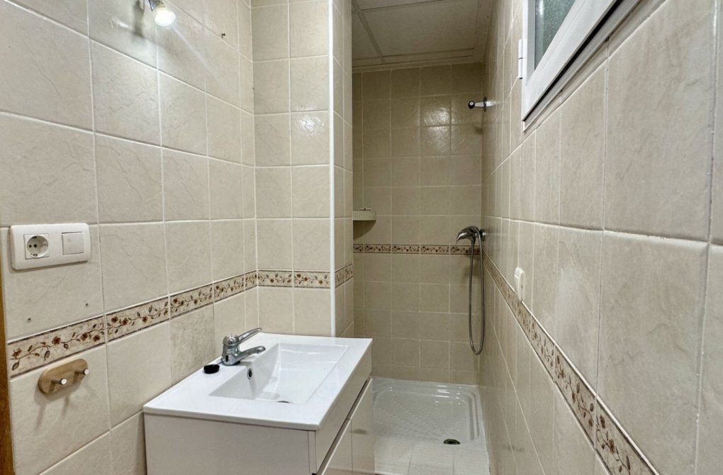 Resale - Detached Villa - Orihuela Costa - Villamartín