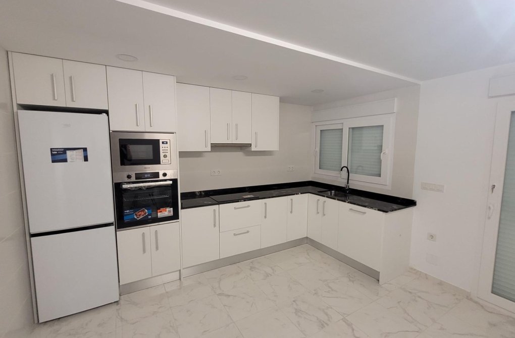 Resale - Terraced house - Torrevieja - Los Balcones - Los Altos del Edén